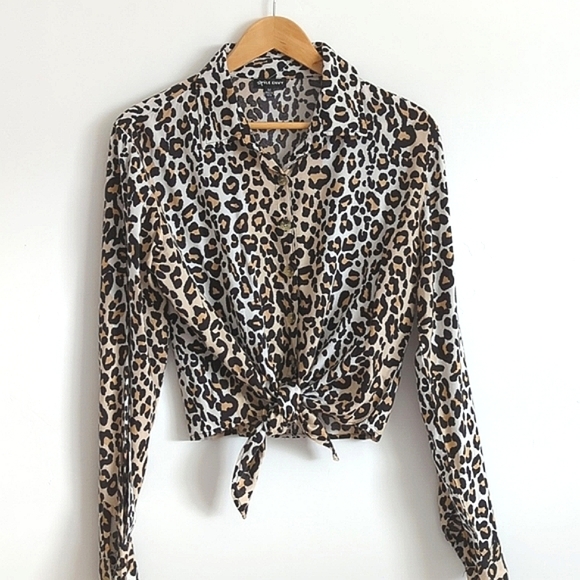 Style Envy Tops - FINAL SALE 🌿LEOPARD PRINT CROP TOP🌿